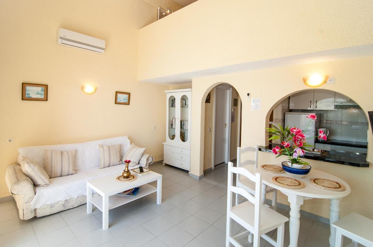 Skol 911A 1 Bedroom Duplex With Sea Views マルベーリャ エクステリア 写真
